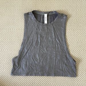 Lululemon crop top